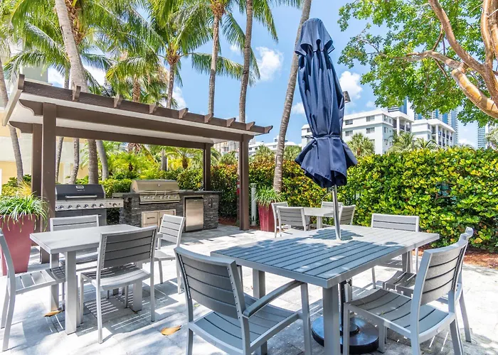 Golden Bay 402