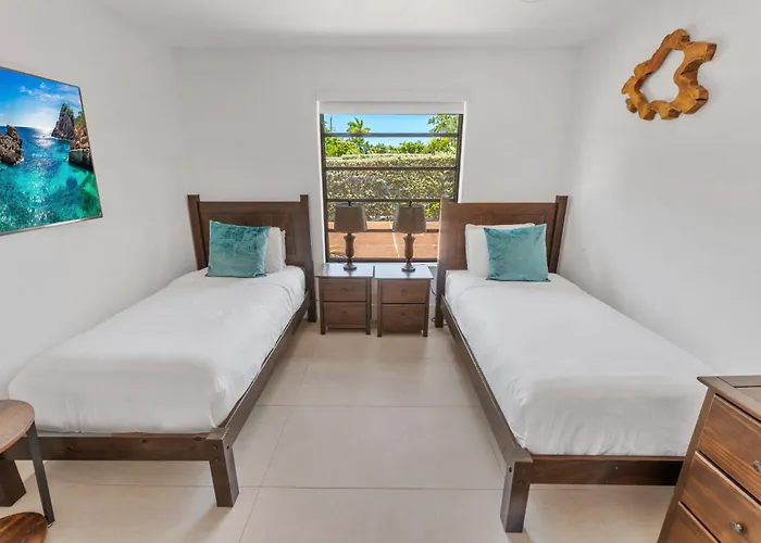 Villa Aqua Haven